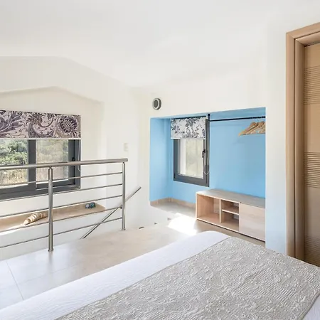 Nyaraló Amalthia & Αthena Beachfront Houses, Pefkohori #Feelslikehome *