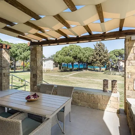 #flh - Amalthia & αthena Beachfront In בית נופש פפקוהורי
